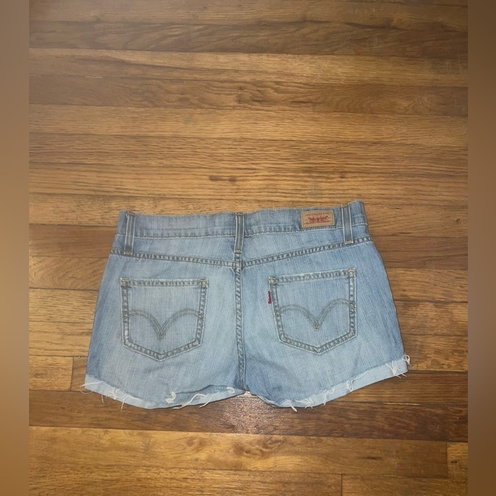 Levi’s Pink Studded Distressed Shorts